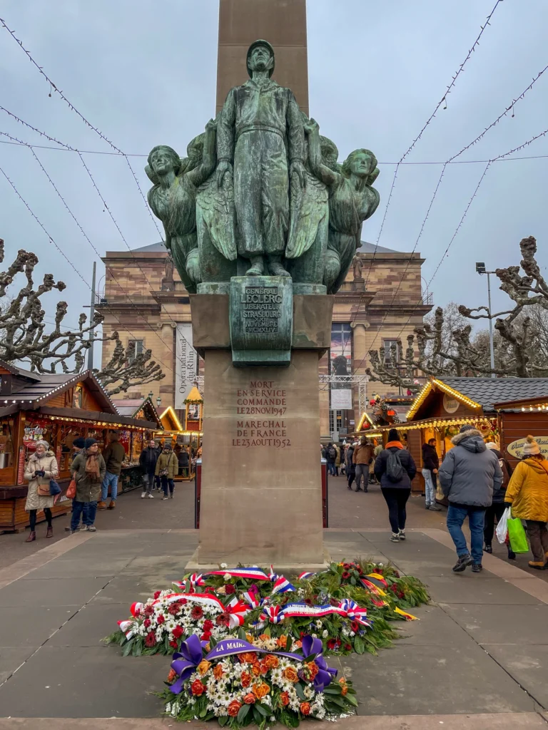 Place Broglie y el famoso mercado navideño de Christkindelsmärik