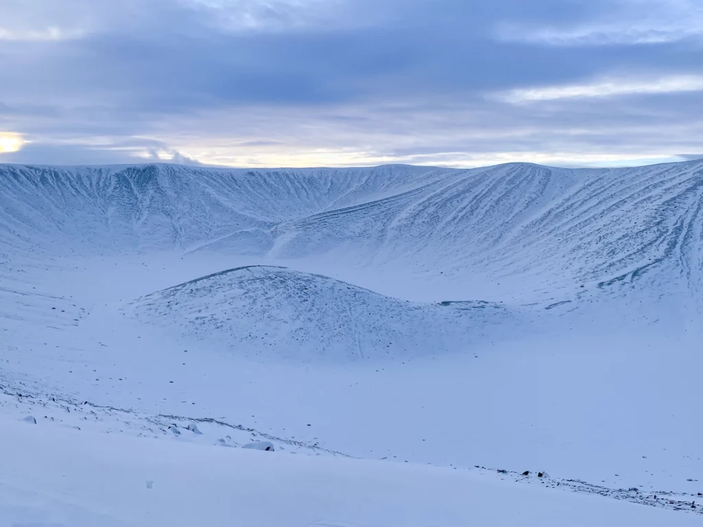 Invierno en Islandia, una época con paisajes nevados de película