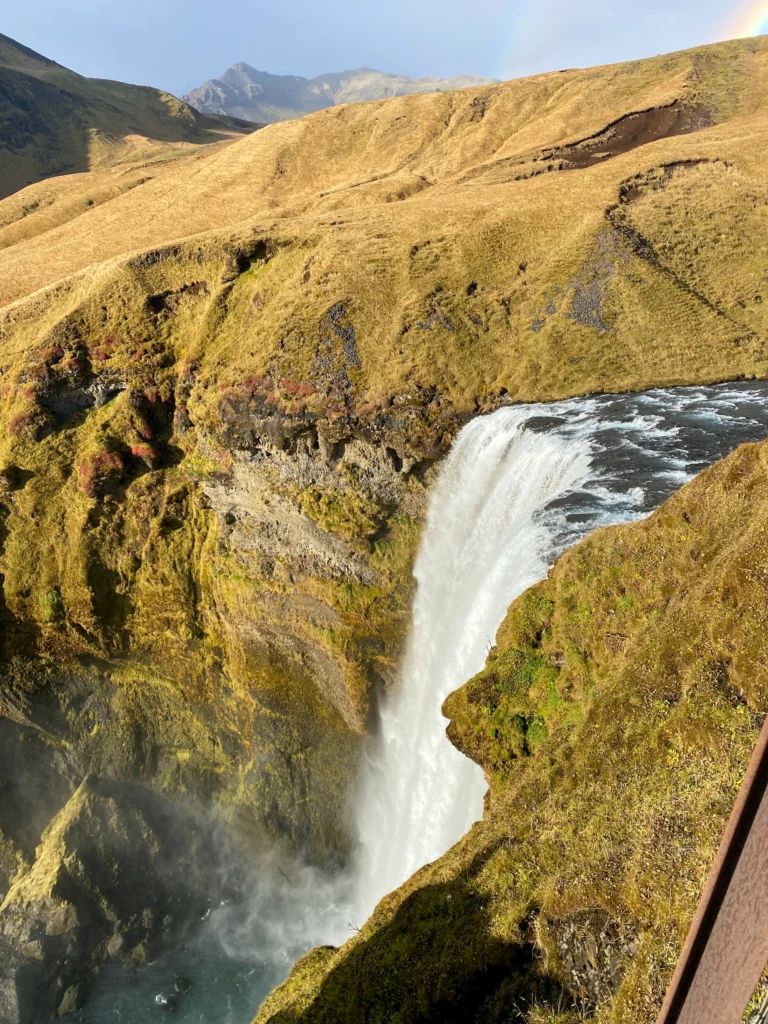 Skógafoss, una cascada imprescindible en tu ruta de 7 días por Islandia