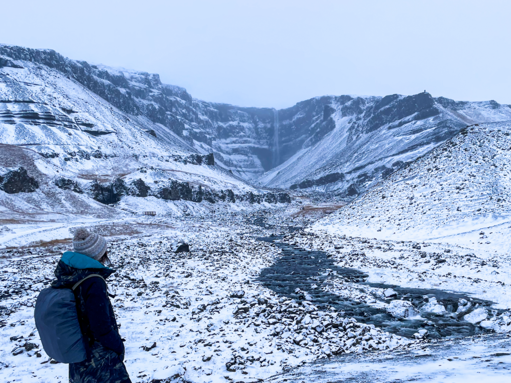 Hengifoss, una de las cascadas más altas de Islandia