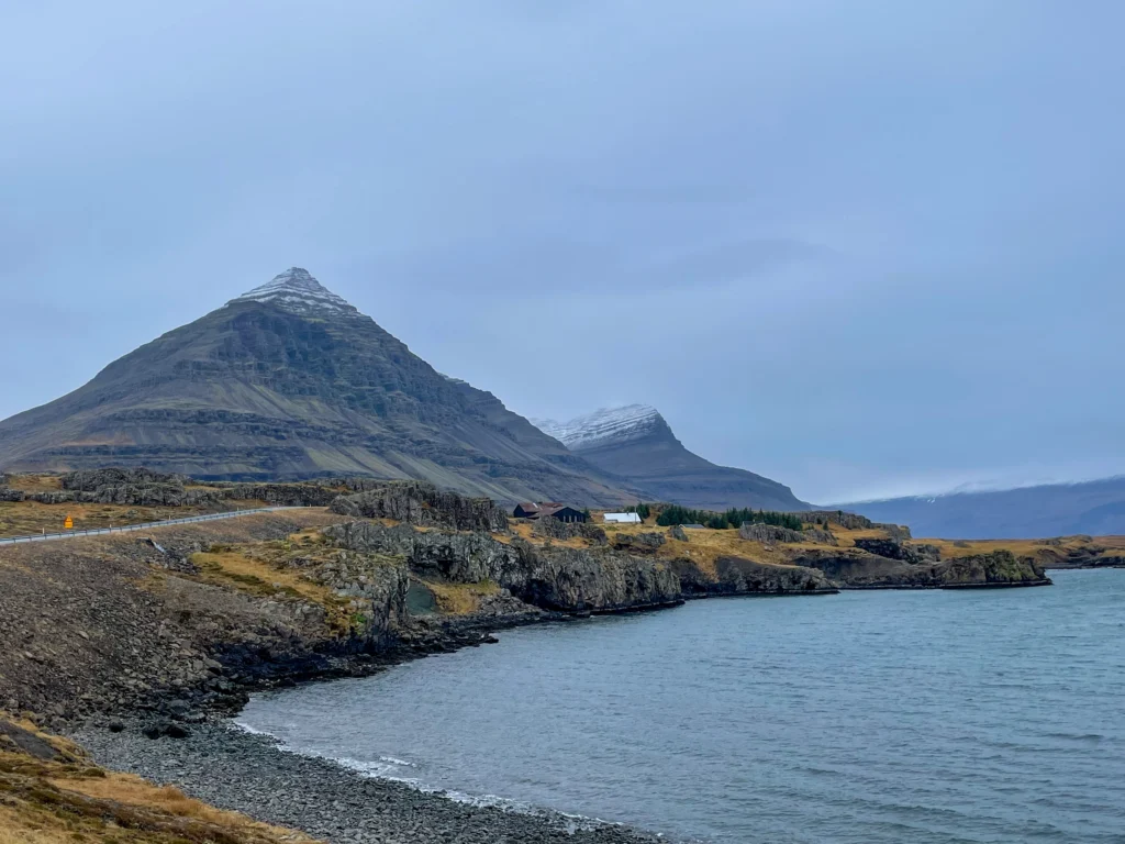 Recorrer los fiordos del Este es una de las mejores cosas que hacer en tu ruta por Islandia