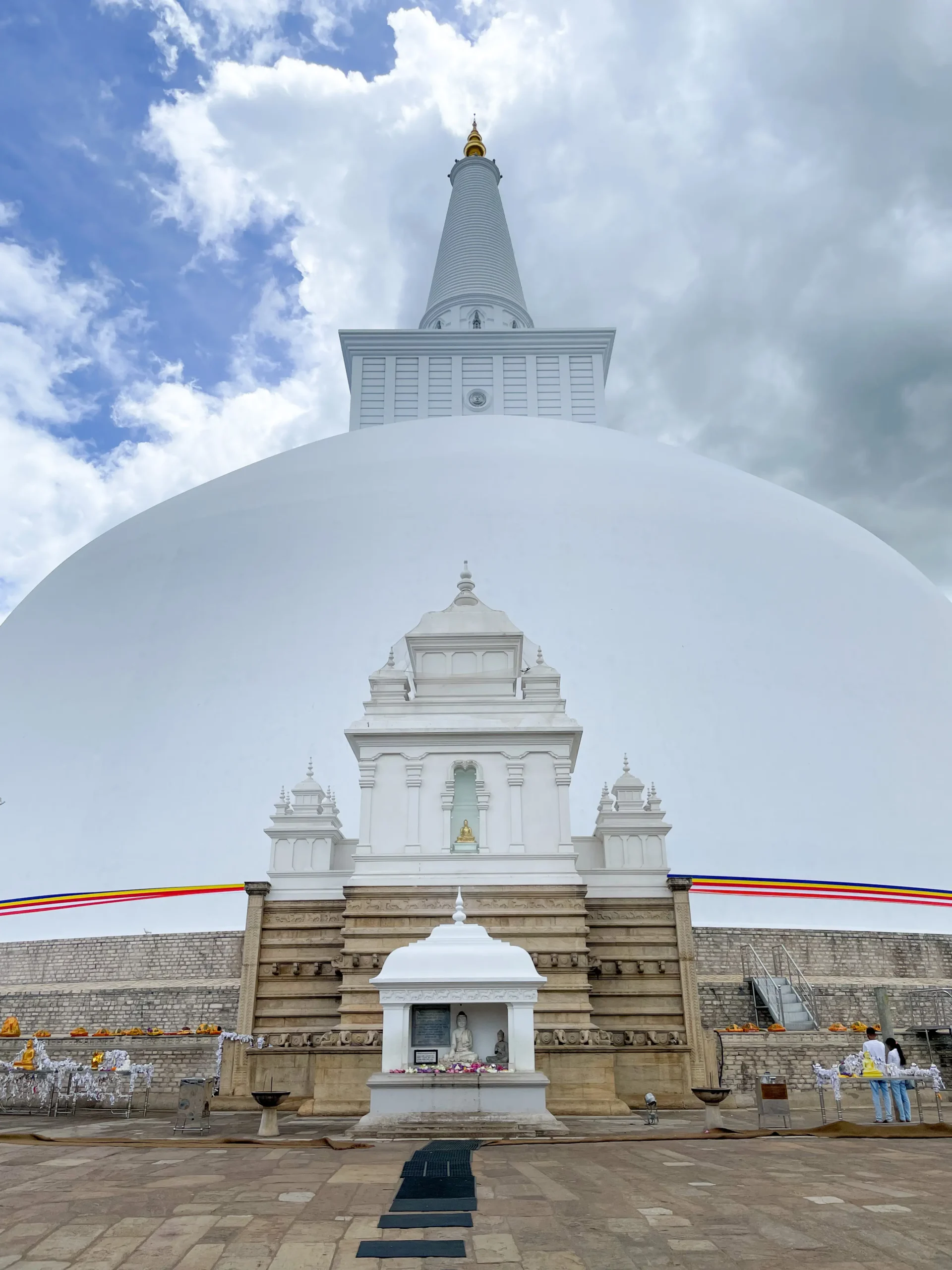 Estupa Ruwanwelisaya, Anuradhapura, Sri Lanka