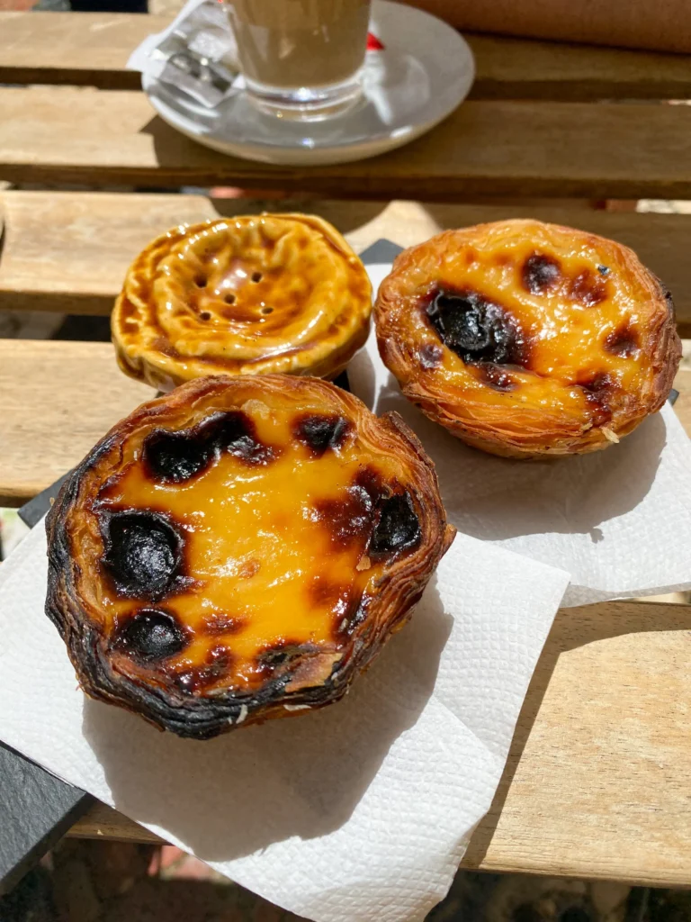 Pasteis de nata, un postre típico del Algarve