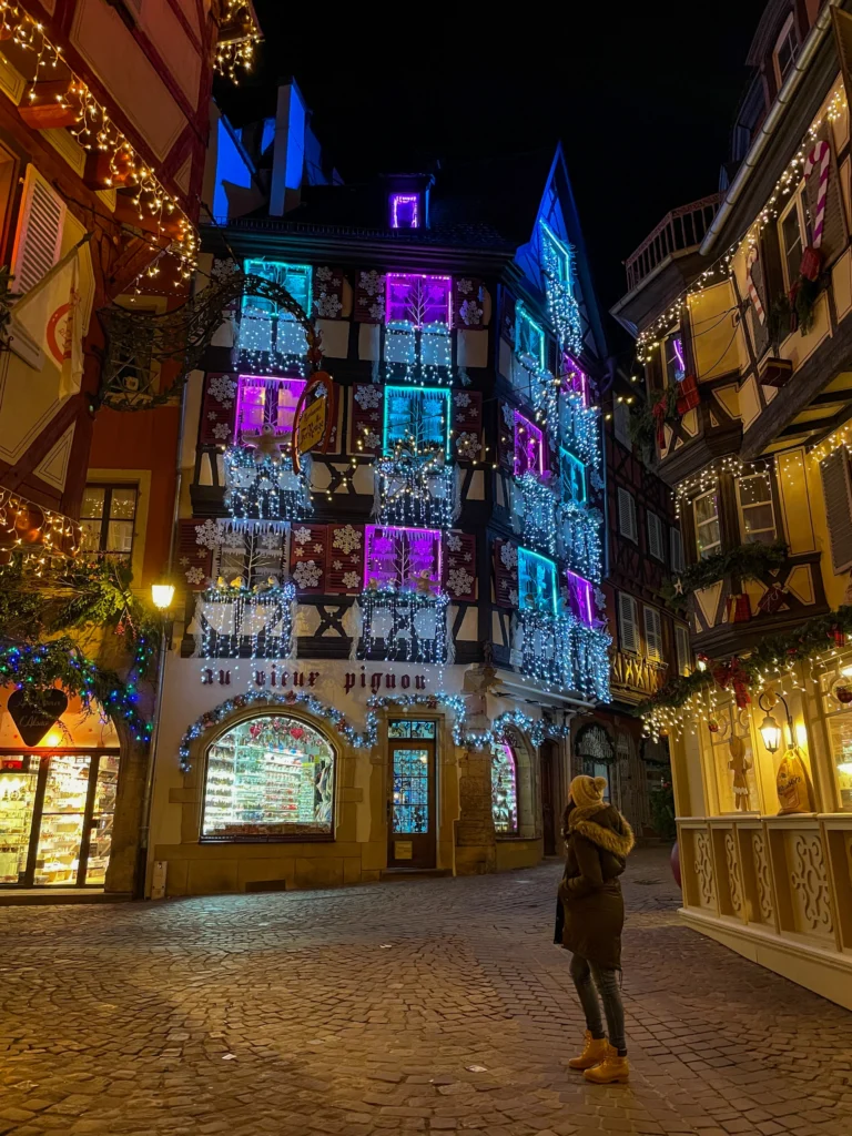 Cruce entre Grand Rue hasta la Rue des Marchands, uno de los puntos mas fotogénicos de Colmar