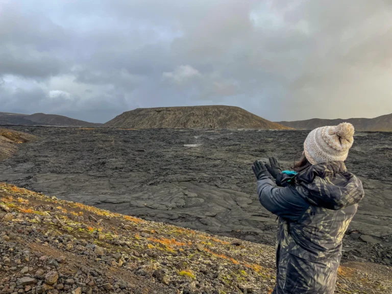 Hacer alguna ruta en la península de Reykjanes, un buen plan que incluir en tu ruta por Islandia