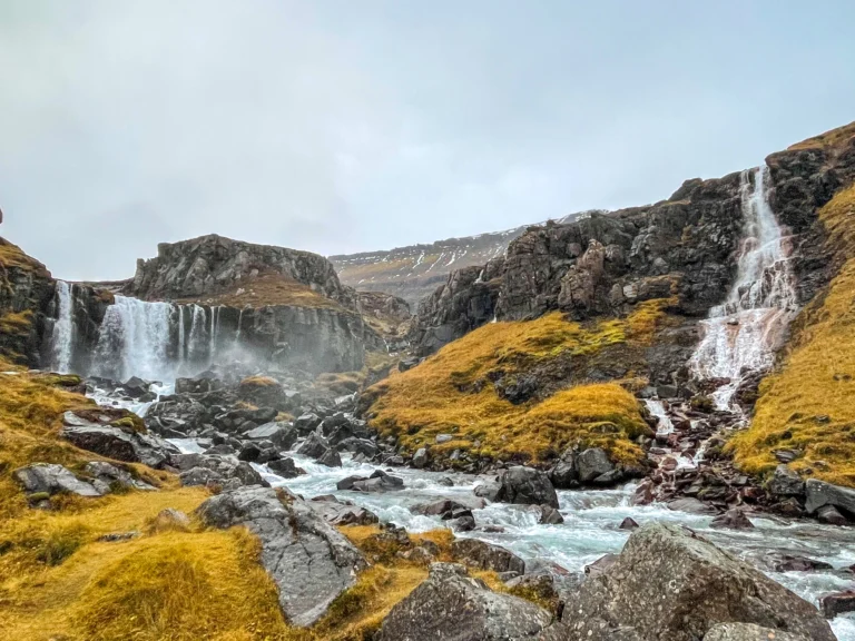 Vestdalsfossar, unas de las cascadas que visitar en el Este de Islandia